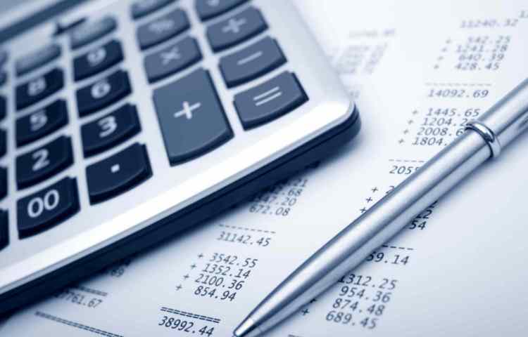 Qual é a relação entre taxa de juros e os preços dos títulos?