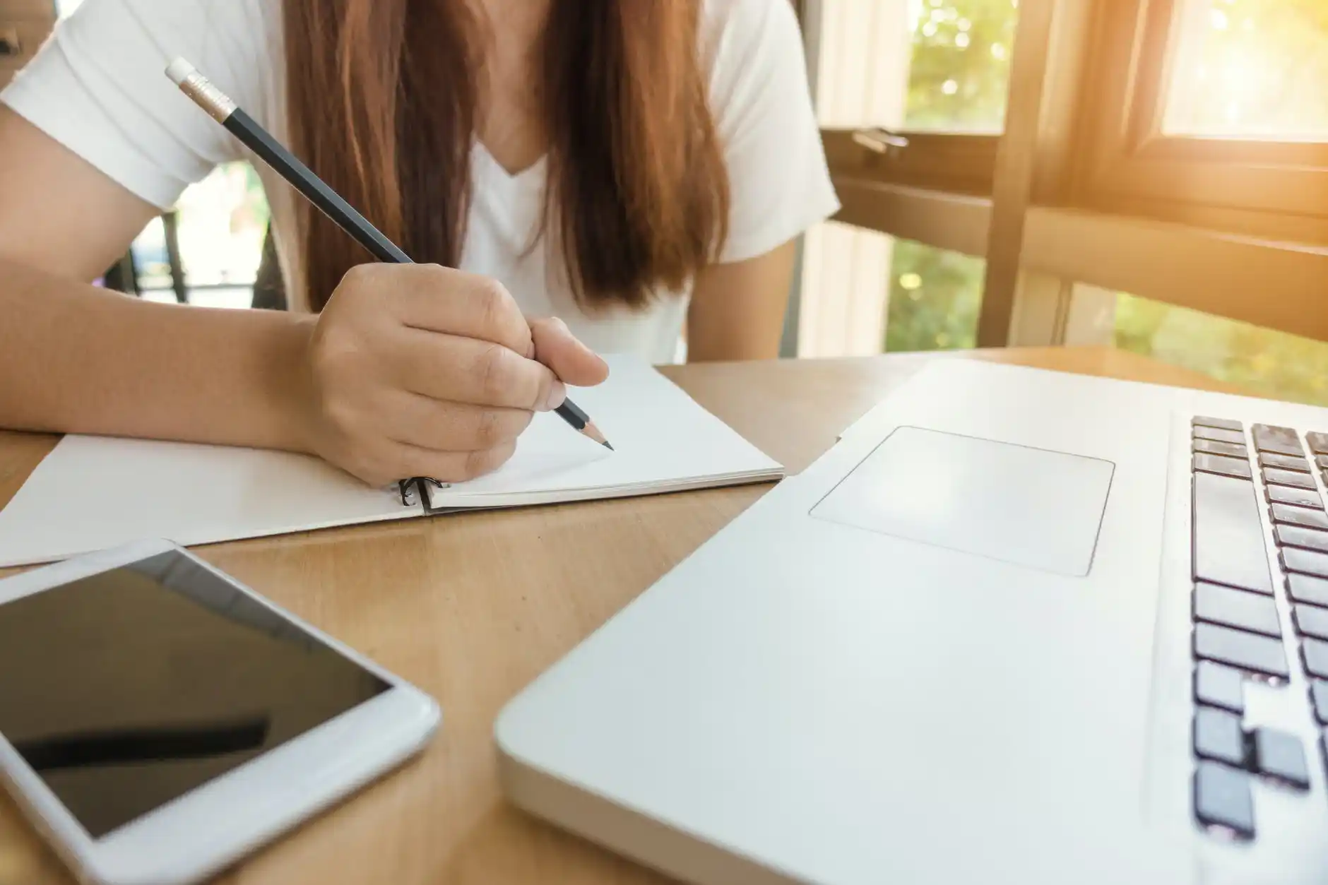 Qual melhor MBA em mercado financeiro, como funciona e vale a pena?